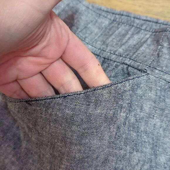 Lane Bryant Women's Linen Blend Shorts Pockets NWOT Size 28 - Picture 3 of 7